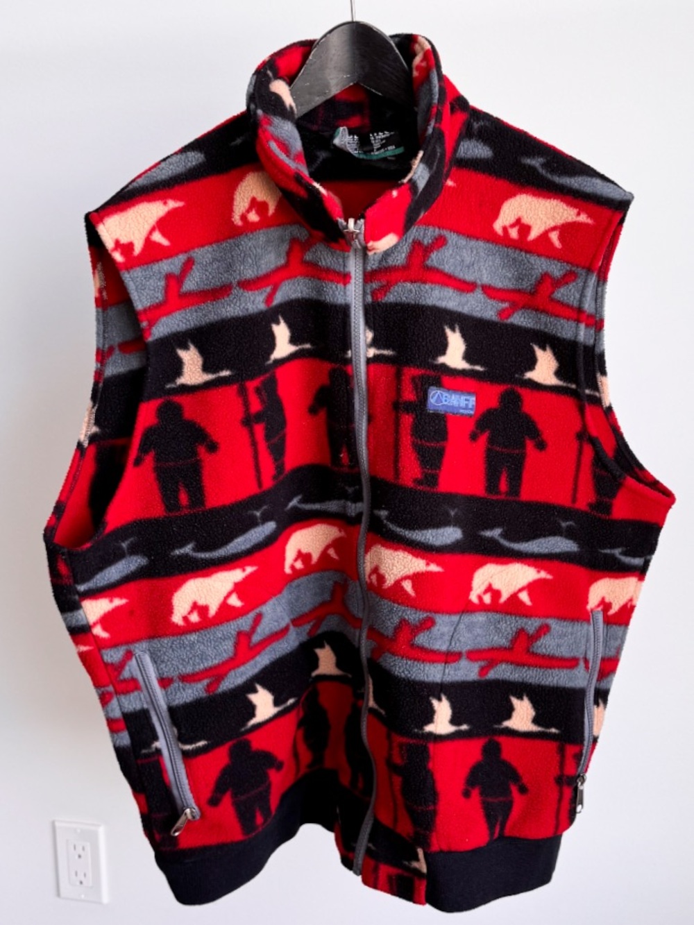 Vtg Banff Designs Polar Bear Polartec Fleece Vest XL Made in Canada Malden Mills